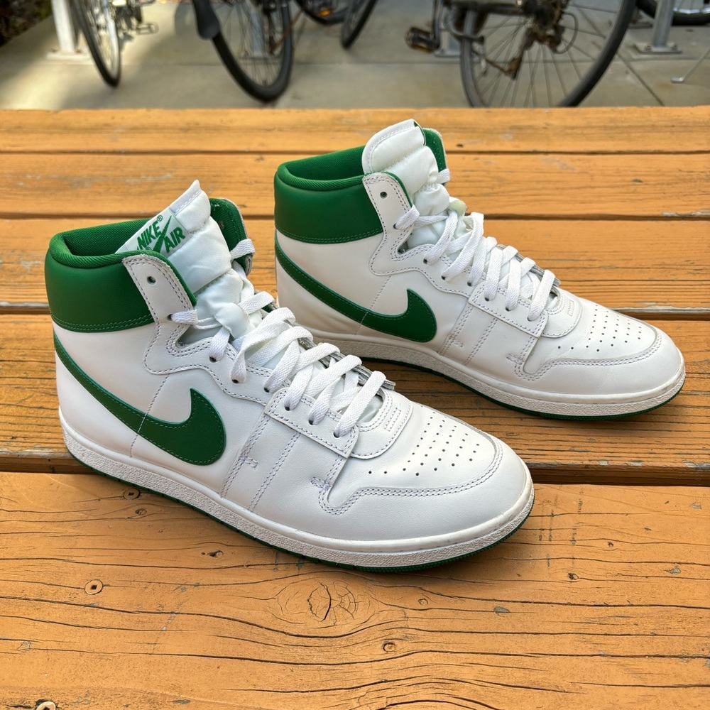Jordan Air Ship PE Pine Green Size 11